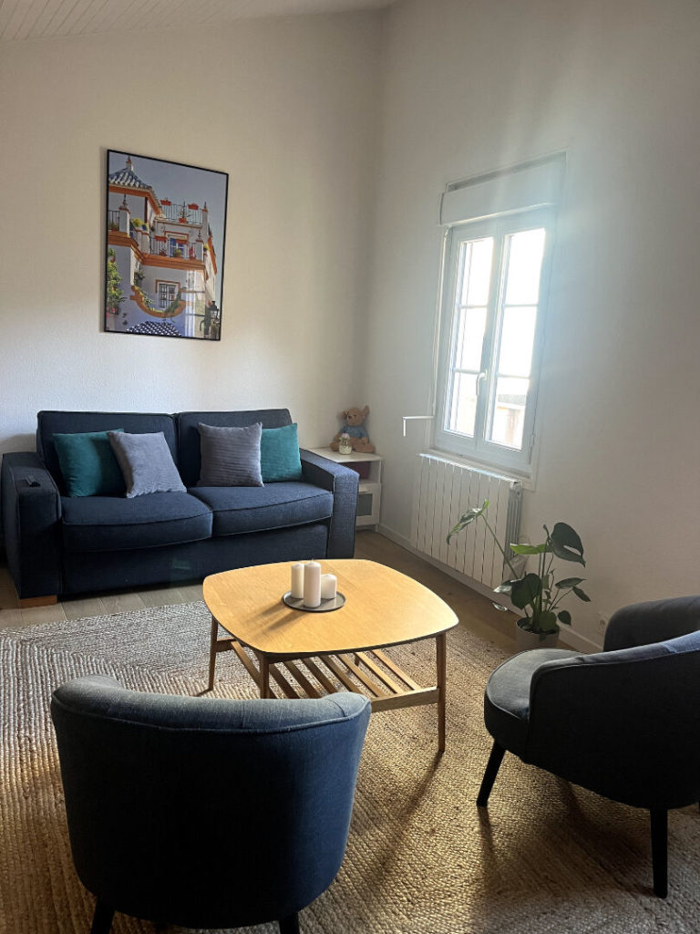 APPARTEMENT T1 SAINT SEURIN IMMEUBLE PIERRE