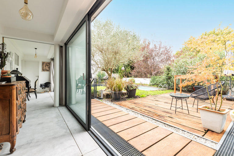 BORDEAUX JARDIN PUBLIC - MAISON D'ARCHITECTE PISCINE GARAGE & APPARTEMENT INDEPENDANT
