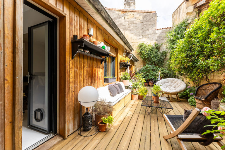 CHARMANT APPARTEMENT TERRASSE BORDEAUX CHARTRONS