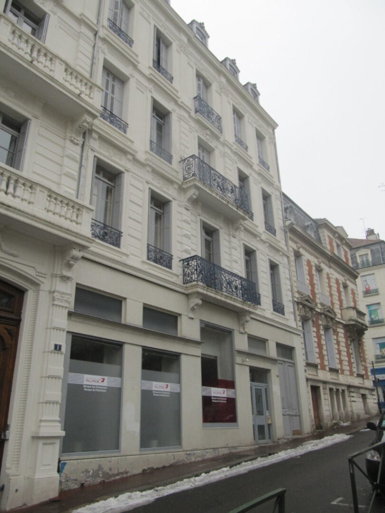 Appartement T5 dans immeuble haussmanien