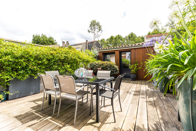 BORDEAUX NANSOUTY MAISON FAMILIALE TERRASSE et DEPENDANCE AMENAGEE